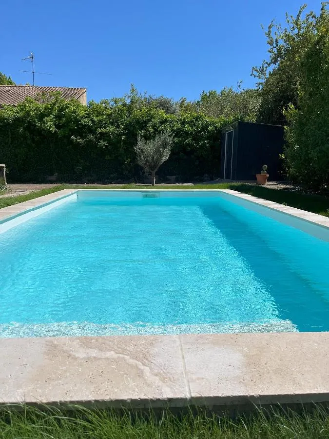 Chalet para 6 personas, con jardín además de piscina y vistas - 1