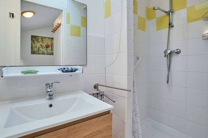 Appartement entier, T2 Barbotan-les-Thermes avec Jardin Privatif in Cazaubon, Gers