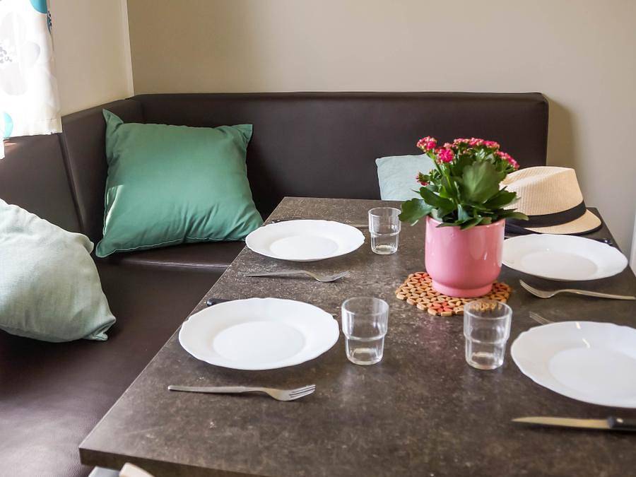 Camping Le Lagon Bleu - Mobilhome 4 personnes - Ibiza 2 chambres avec terrasse in Notre-Dame-de-Monts, Vendée
