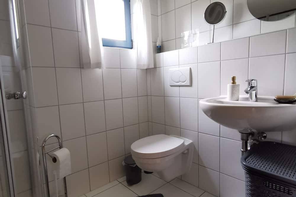 Ganze Wohnung, Gemütliche & heimelige Ferienwohnung - Lichthof in Angeln! - nur 600 m zum Meer in Geltinger Birk, Nieby