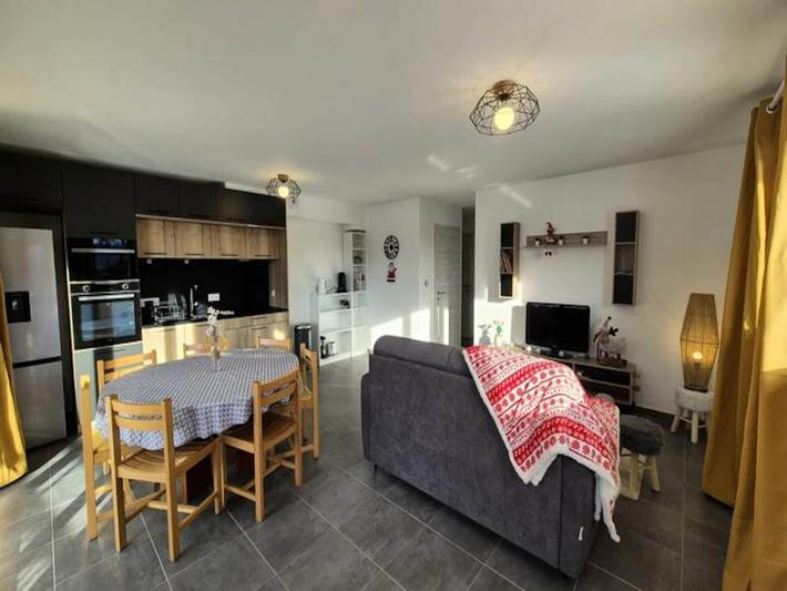 Gîte pour 6 personnes, avec terrasse, adapté aux familles dans Station de la Feclaz le Revard - 3