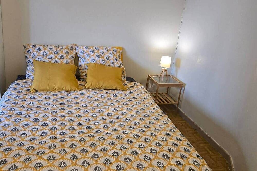 Entire apartment, Spacious apartment - City south of Toulouse in Muret, Haute-Garonne