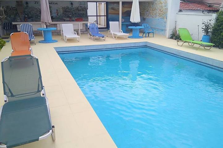Ferienwohnung für 5 Personen, mit Garten und Balkon sowie Pool - 1