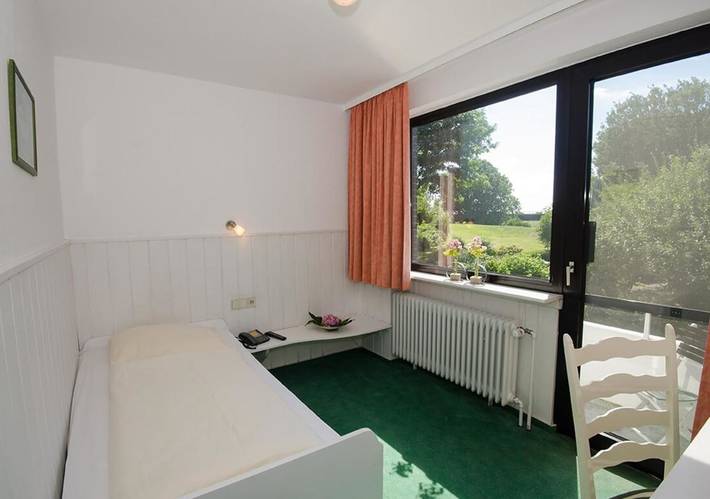 Hotel para 2 personas, con vistas además de vistas al lago y jardín - 1
