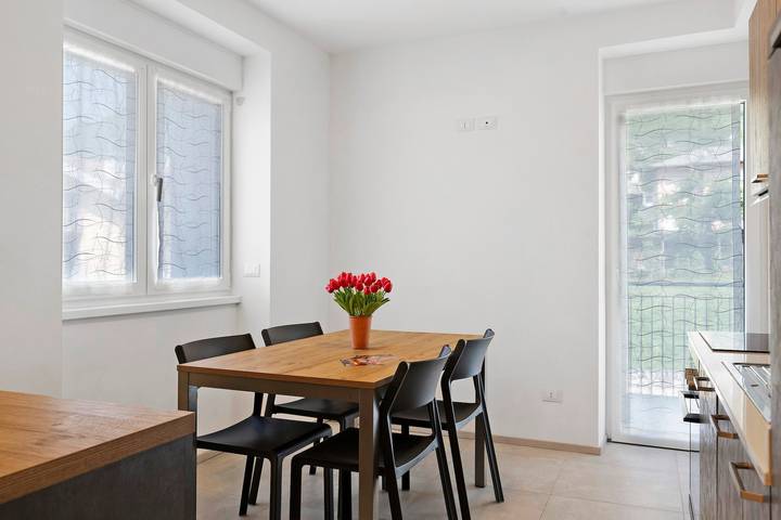 Entire apartment, Apartment 'Casa Vacanze Bastiani' with Mountain View, Balcony and Wi-Fi in Novaledo, Valsugana