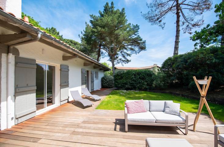 Villa pour 8 personnes, avec Terrasse dans Pereire