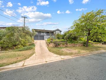 Holiday Apartment for 8 People in Woden, Canberra, Photo 4