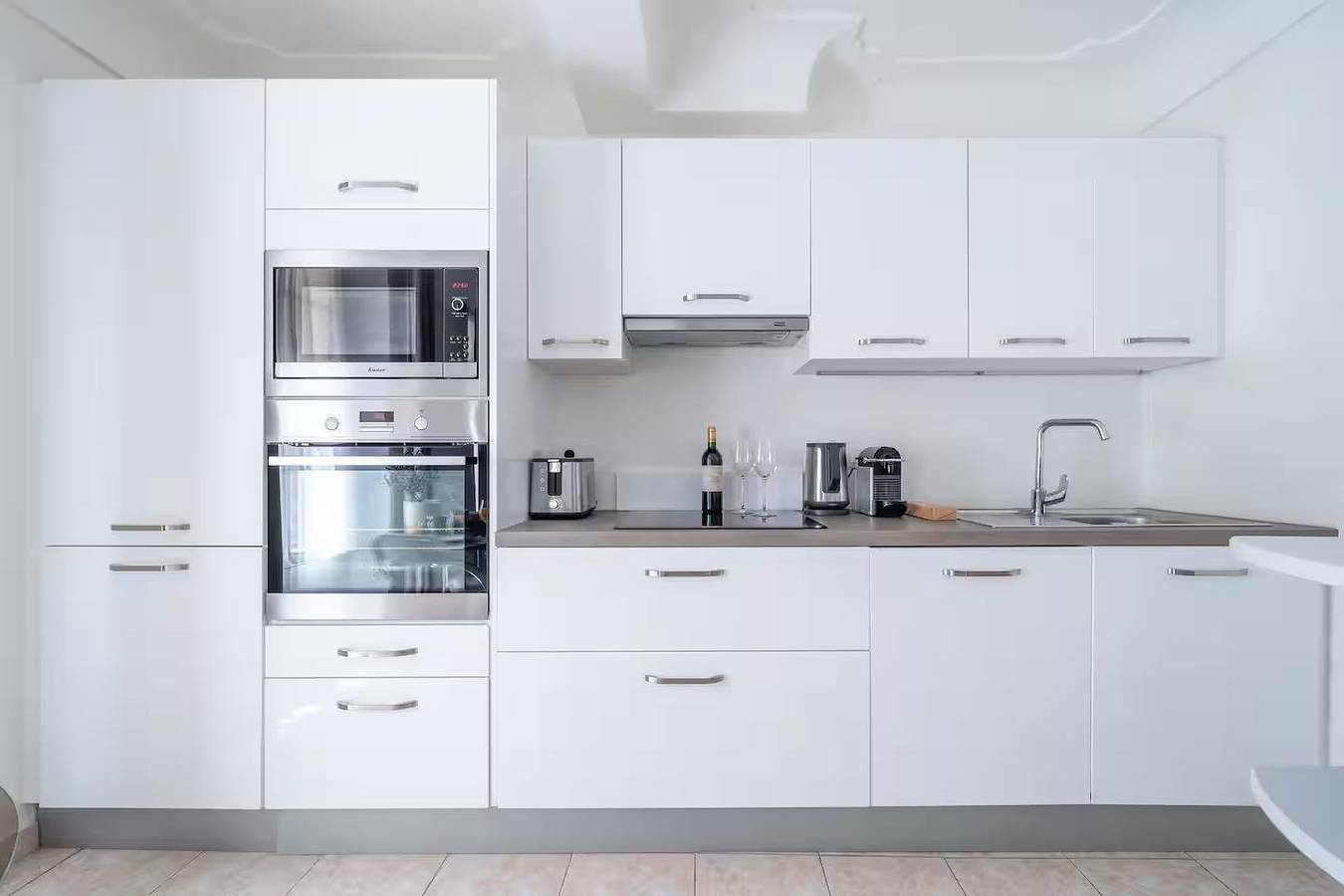 Apartamento entero, Le Bernardin - T2 dans le Vieil Antibes in Antibes, Region de Cannes