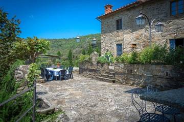Rustico per 14 Persone in Provincia di Arezzo, Toscana, Foto 4