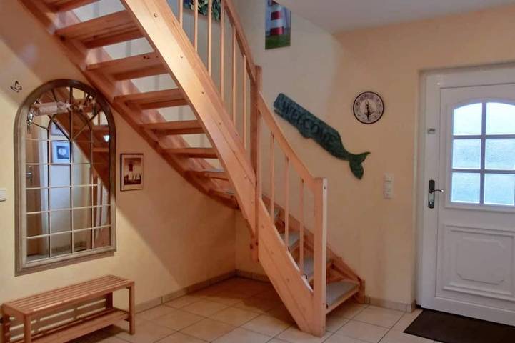 Ferienhaus für 8 Personen, mit Terrasse und Garten