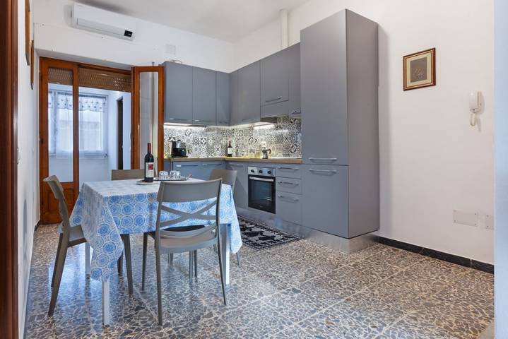 Appartamento per 4 persone, con balcone/terrazza a Sant'Antioco Città