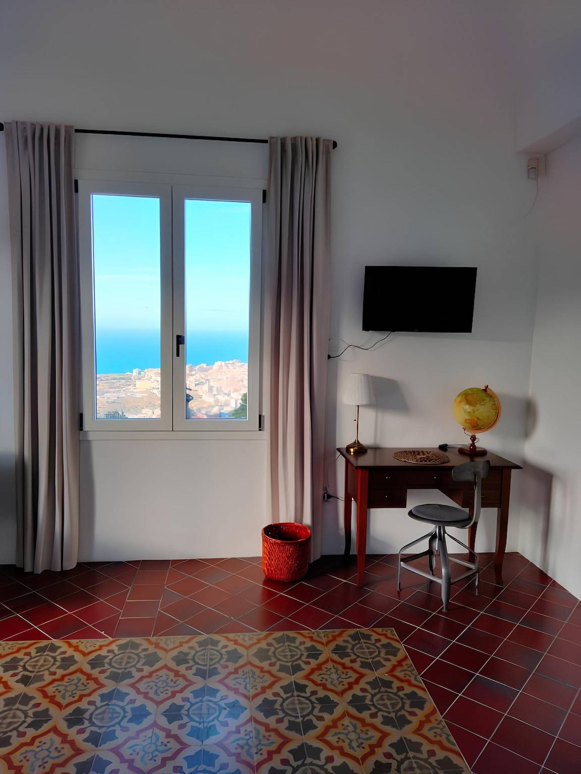 Villa Bona B&B - Panoramic Views over the Gulf and Exclusive Hospitality in Termini Imerese, Palermo Province