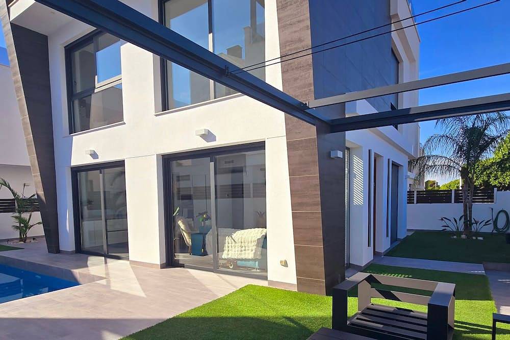 Casa vacanza a Santa Pola a partire da 388€ a notte