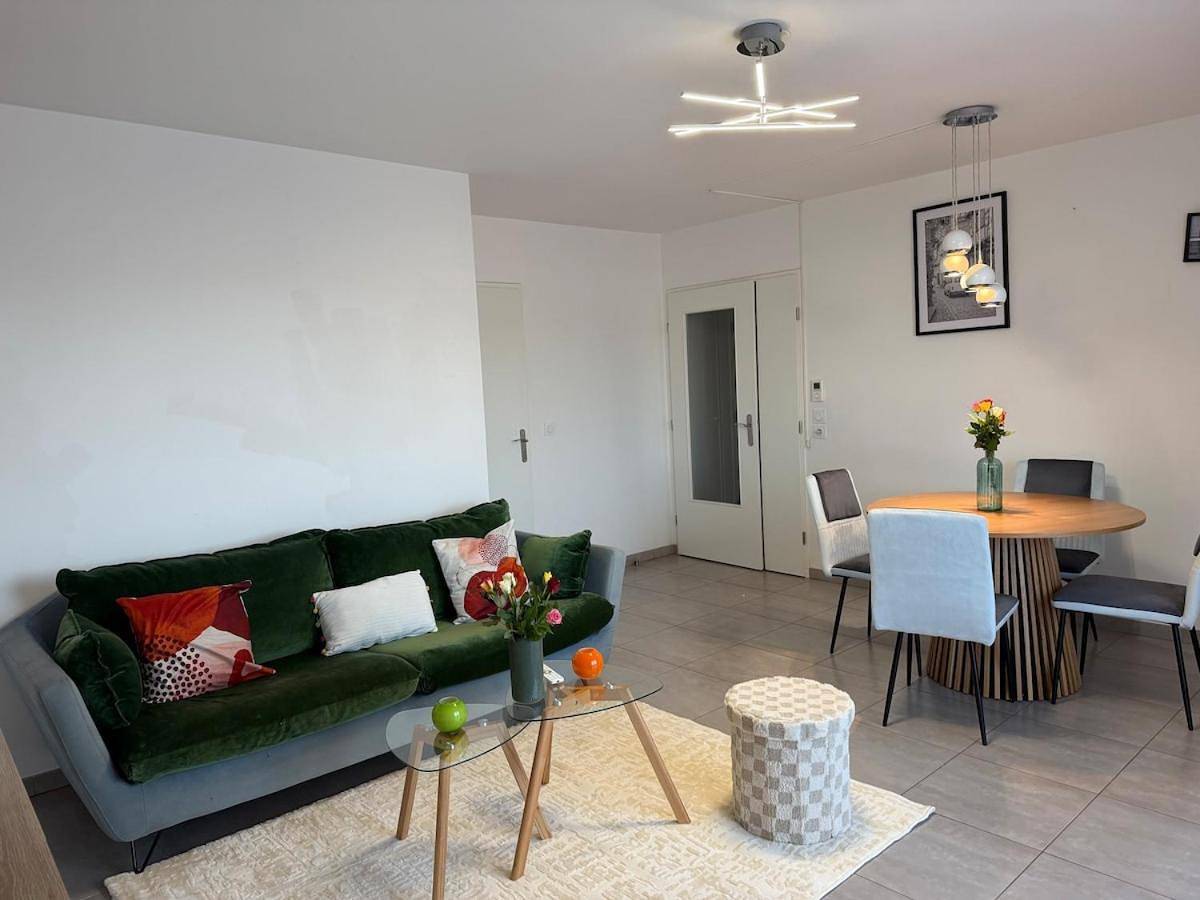 Appartement entier, L Ecrin de la Roche By Signature S La Rochette 77 in La Rochette (Seine-et-Marne), Seine-et-Marne