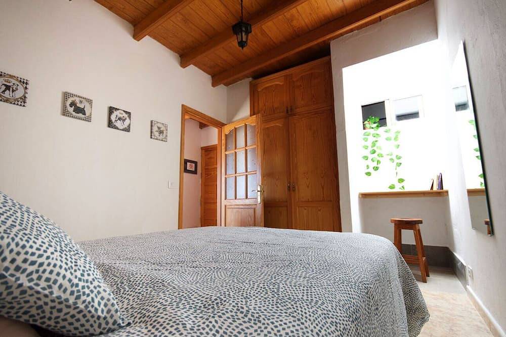 Apartamento entero, Ático! Dos dormitorios junto al mar in El Burrero, Ingenio