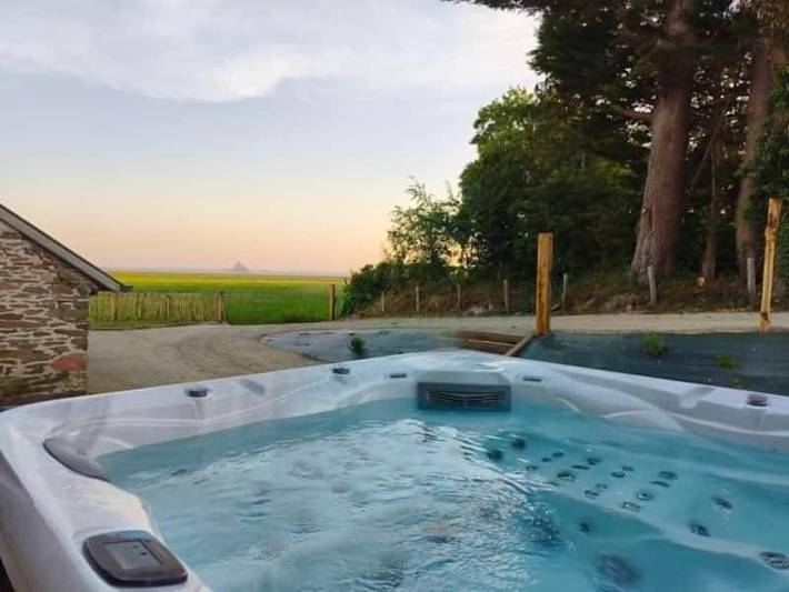 Maison de vacances pour 12 personnes, avec Terrasse et Jacuzzi ainsi que Jardin et Vue