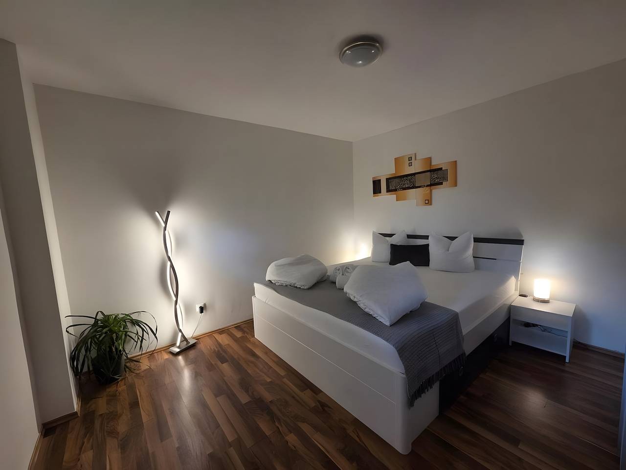 Hel leilighet, Apartment 'Haus Jassy' with Mountain View, Private Garden and Wi-Fi in Sautens, Ötztal