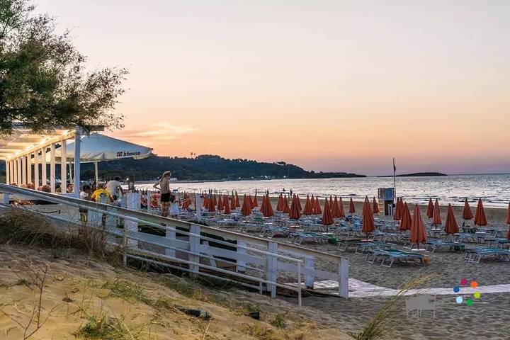 Camping für 3 Personen, mit Pool und Terrasse in Apulien - 3