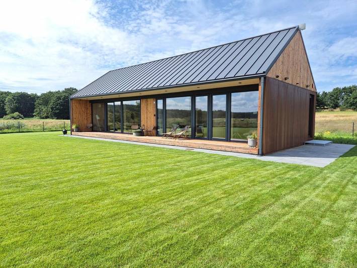 Villa für 5 Personen, mit Ausblick und Garten - 1