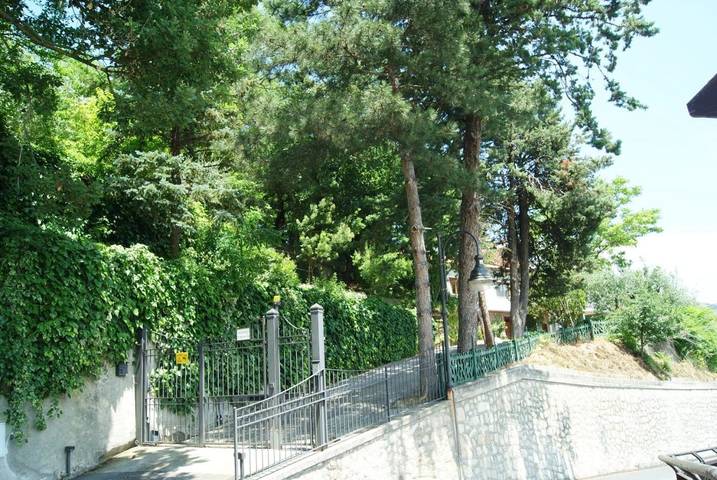 Chambre d’hôte pour 9 personnes, avec Terrasse ainsi que Jardin et Vue dans Muro Lucano