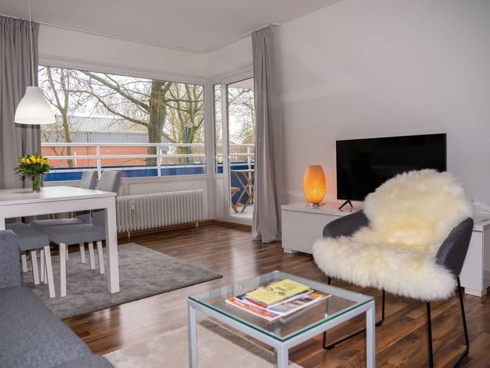 Ferienwohnung für 4 Personen, mit Balkon in Wilhelmshaven