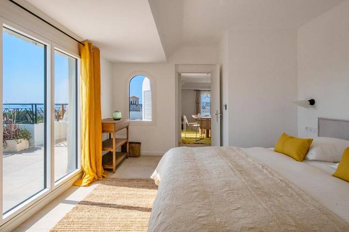 Chambre d’hôte pour 6 personnes, avec terrasse à Cannes
