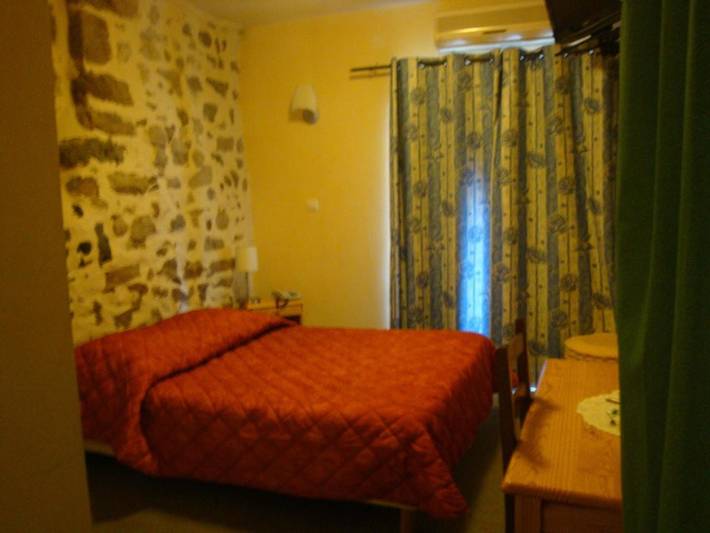Hôtel pour 5 personnes, avec terrasse, animaux acceptés