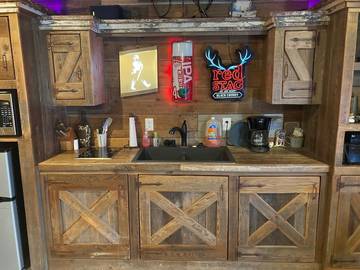 Log Cabin for 5 Guests in Kansas, USA, Picture 1