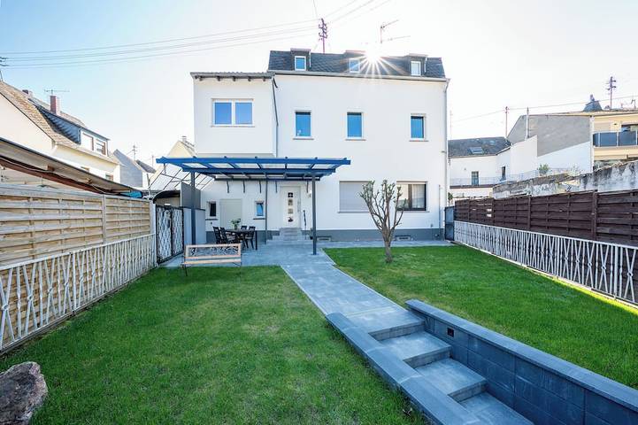 Ferienwohnung für 4 Personen, mit Terrasse und Garten in Boppard