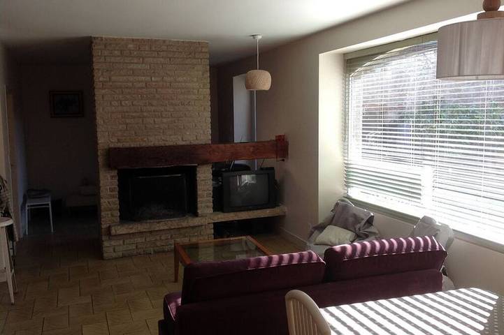 Location de vacances pour 12 personnes, avec jardin et balcon à Lanvallay - 4