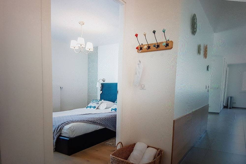 Emplacement idéal, luxueux appartement 4 etoiles climatisé avec belle vue lac. in Annecy, Annecy (commune)