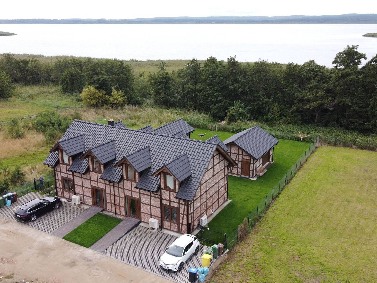 Residenz in Zastan mit Seezugang in Wollin