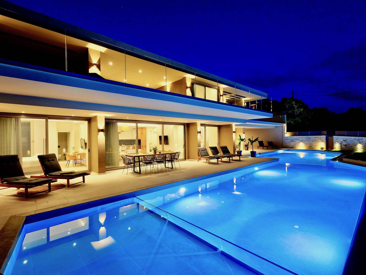 Villa for 14 People in Corfu, Greece