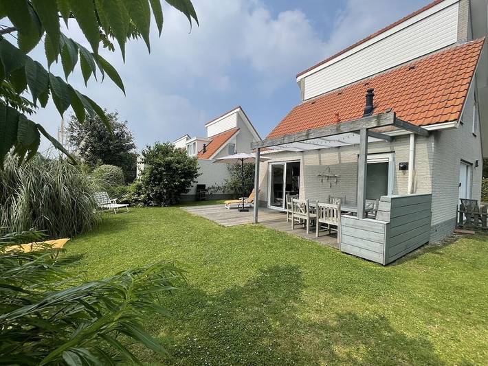 Ferienhaus für 6 Personen, mit Balkon und Terrasse sowie Garten und Sauna in Scharendijke