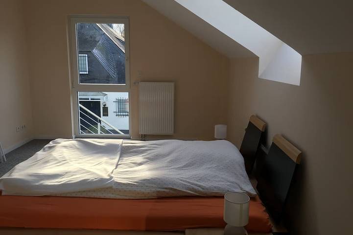 Ferienwohnung für 5 Personen, mit Balkon und Garten, mit Haustier in Leverkusen - 2