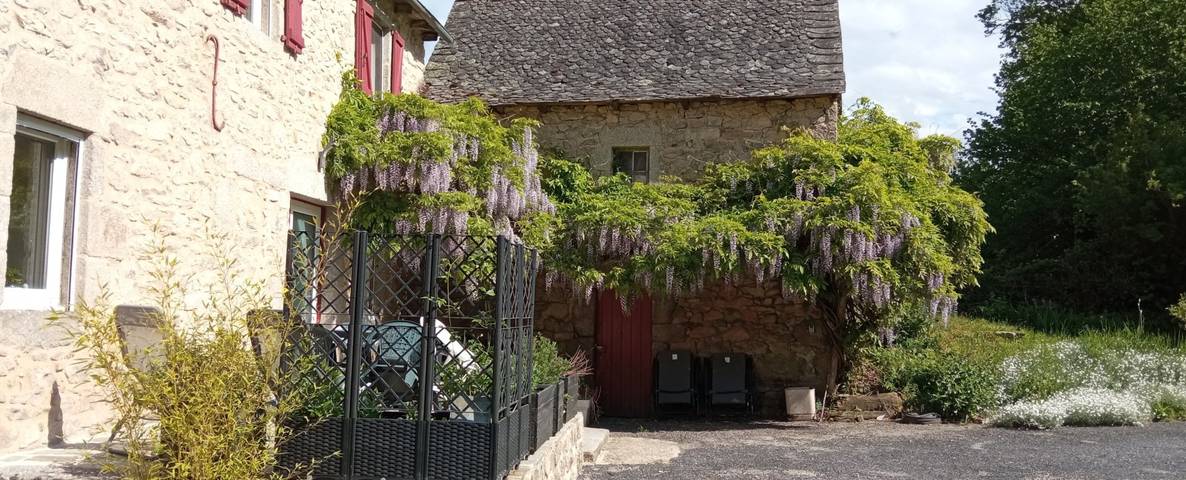 Gîte pour 5 personnes, avec terrasse et jardin dans l' Aveyron - 3