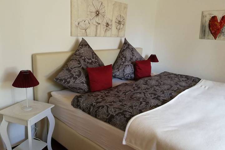 Ferienwohnung für 2 Personen, mit Terrasse und Whirlpool in Horn-Bad Meinberg - 2