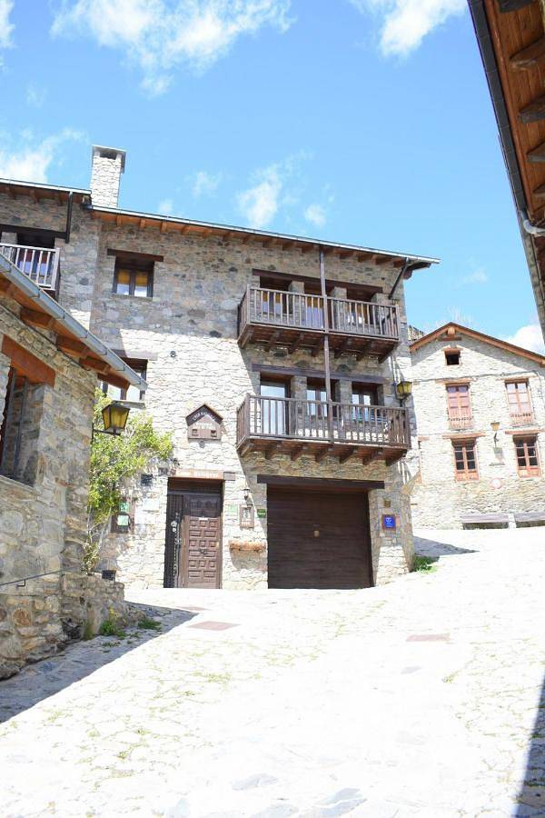 Casa rural para 10 personas, con Balcón además de Terraza y Vistas en Alto Urgel - 2