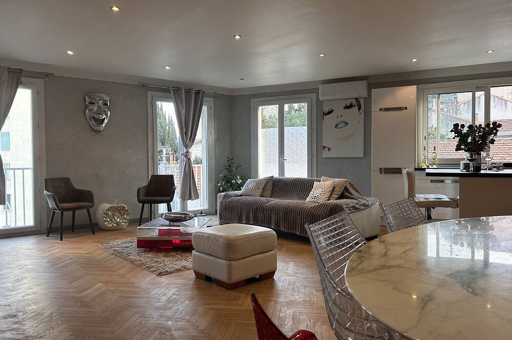 Ganze Wohnung, Grand Appartement en Plein Cœur du Centre Ville in Marseille, Marseille und Umgebung