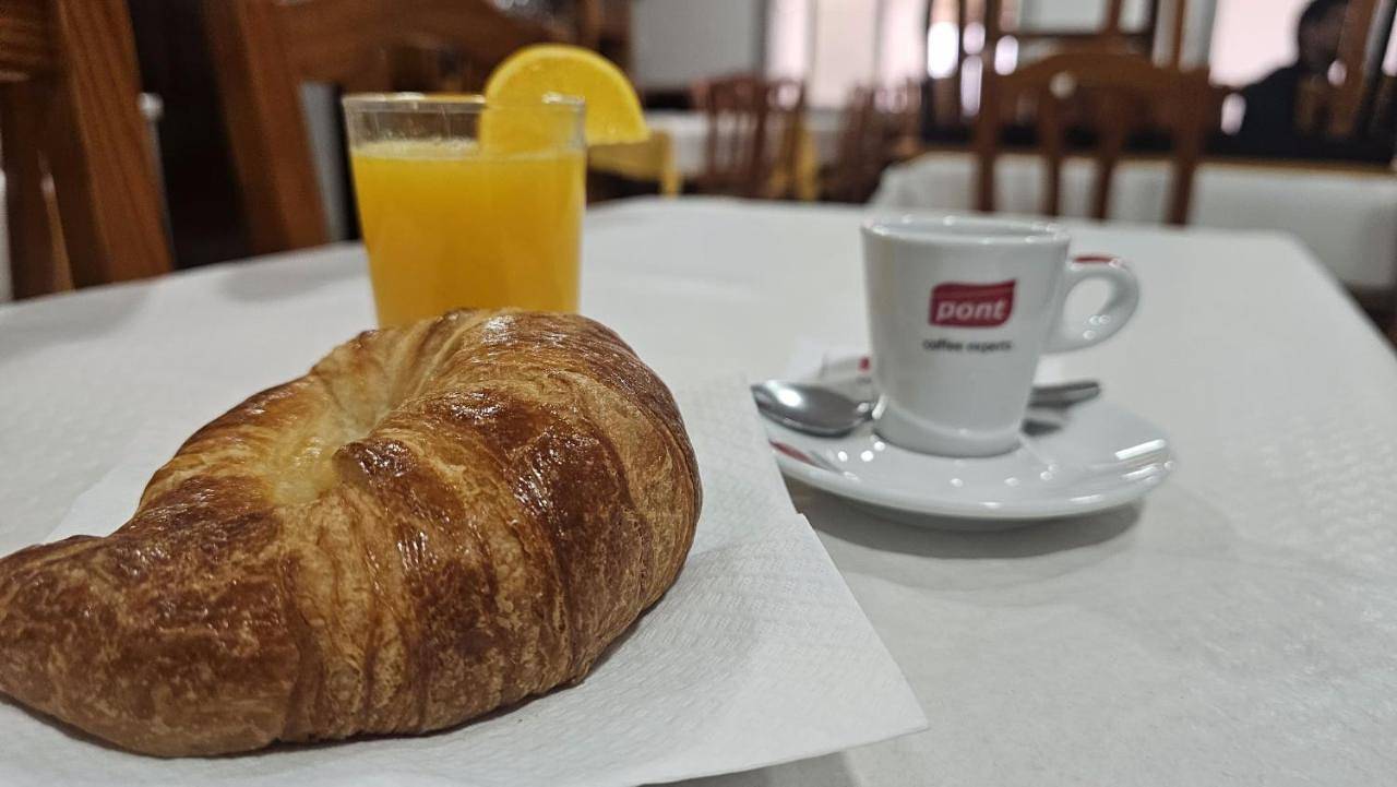 Twin Room in Blanes, Costa Brava