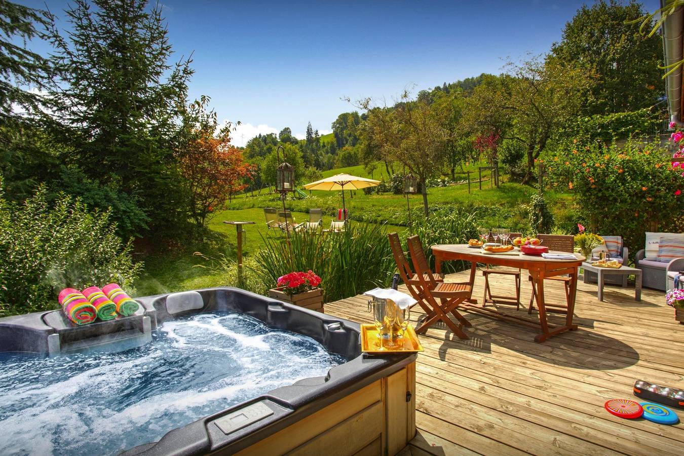 Vues imprenables et jacuzzi - pour 8 - Ovo Network in Thônes, Région d'Annecy