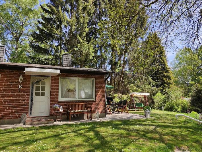 Ferienhaus für 5 Personen, mit Terrasse und Garten
