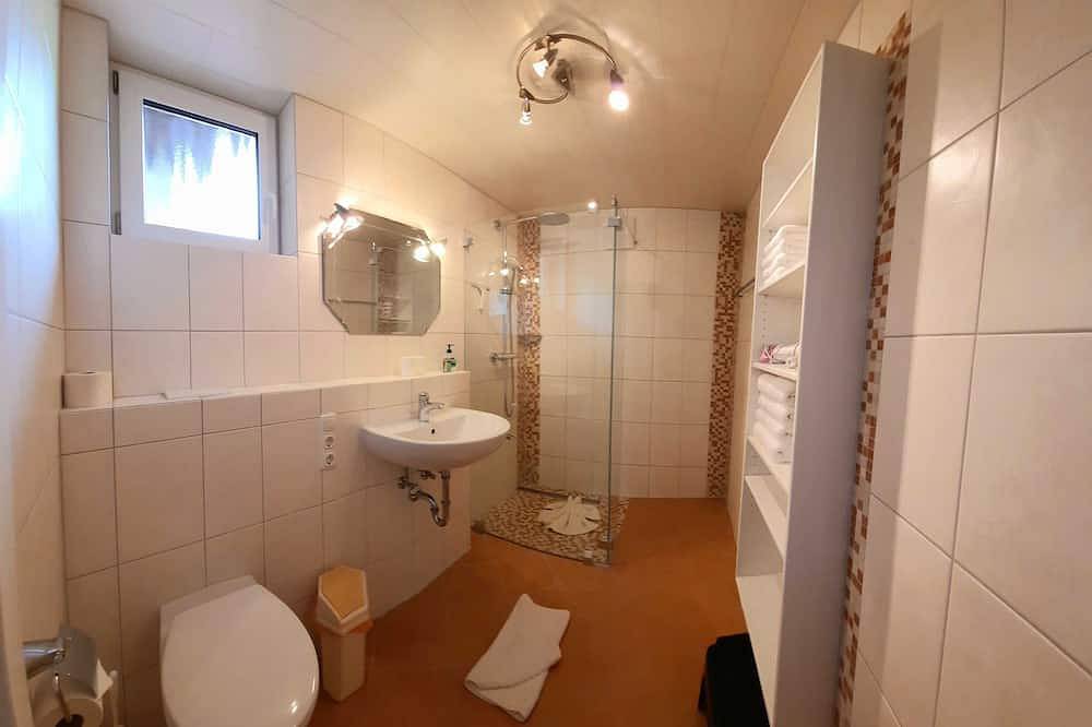 Ganze Wohnung, Ferienwohnung Iv - Haus Wolfgang Stecher in Nesselwängle, Außerfern