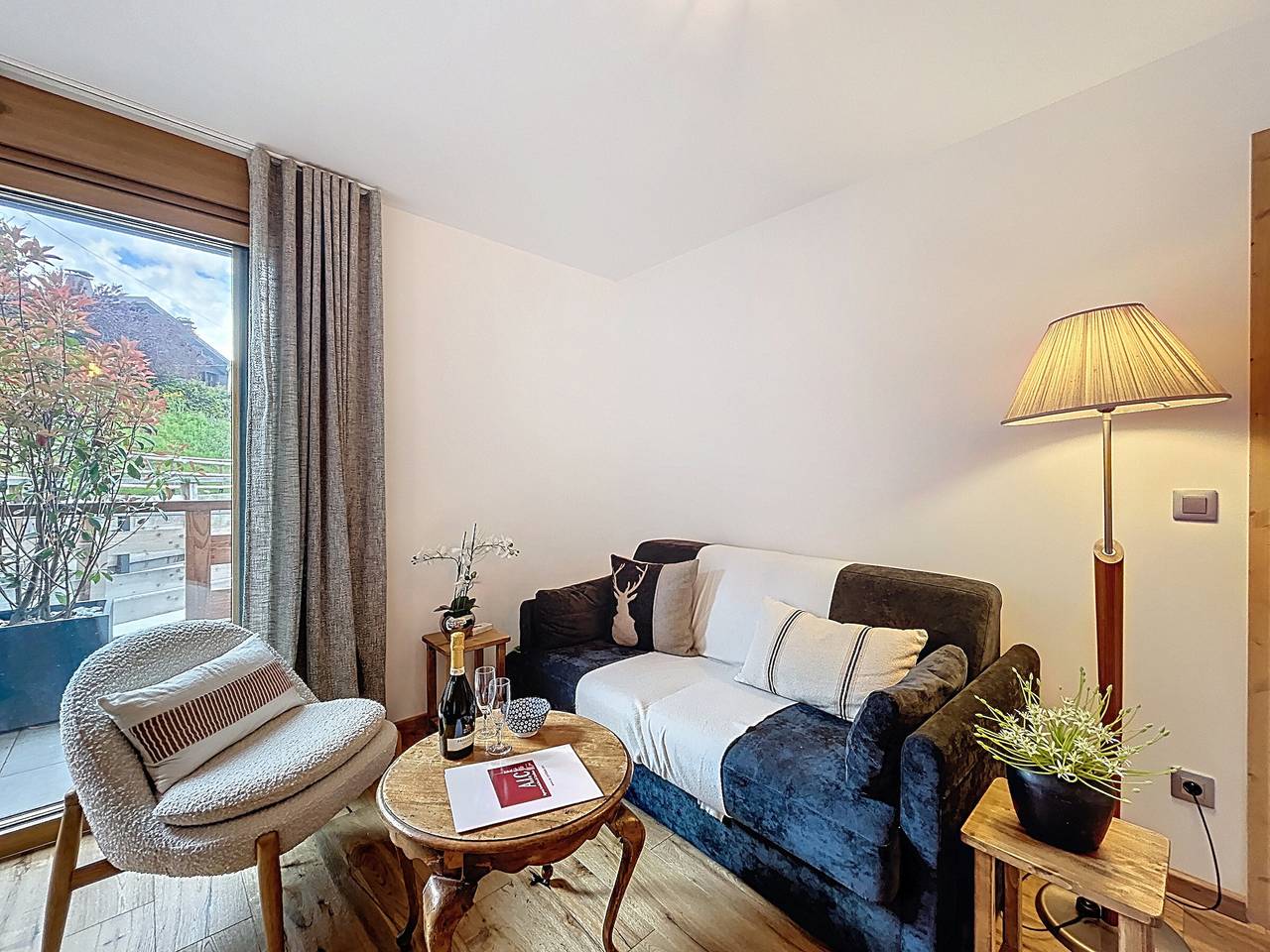 Entire apartment, Charming apartment in Combloux near slopes with parking in Combloux, Pays du Mont-Blanc