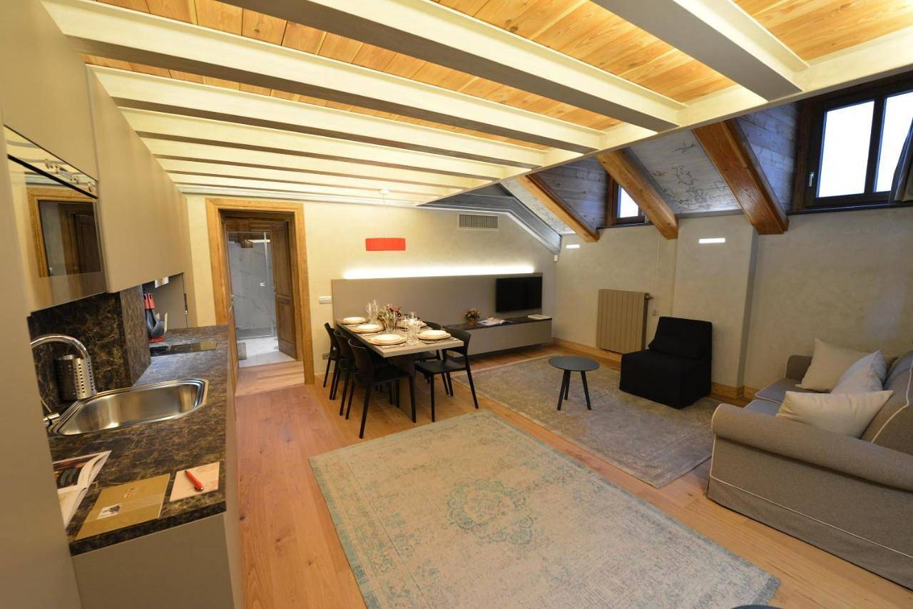 Appartement entier, Le Reve Charmant Apartments - Via Sant'Orso,2 in Aoste, Alpes valaisannes