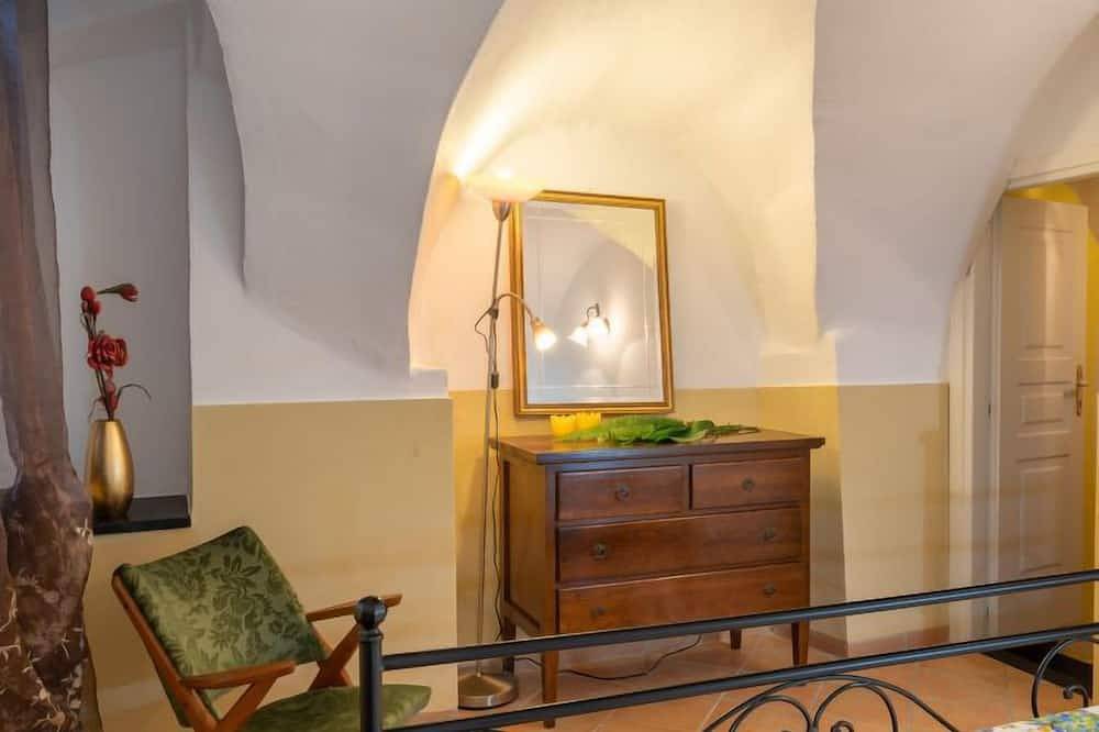 Ganze Wohnung, Ferienwohnung Giallo in Vasia, Riviera di Ponente