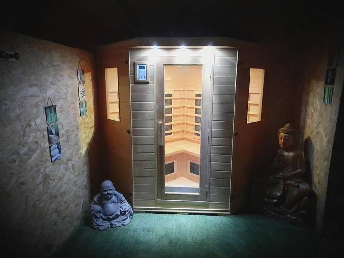 Location de vacances pour 8 personnes, avec sauna ainsi que vue et jardin à Arcizans-Avant - 4