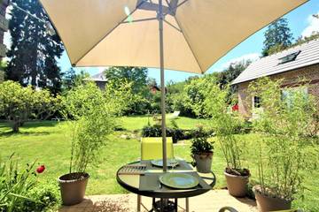 Gîte pour 2 personnes, avec terrasse et jardin à Duclair