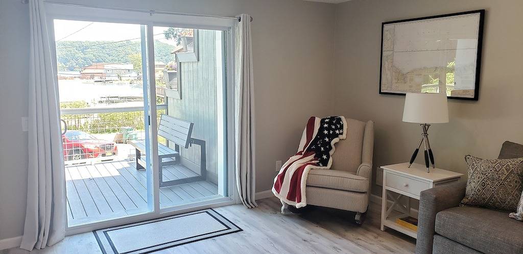 Relaxing waterfront cottage on Irondequoit Bay in Ontariosee