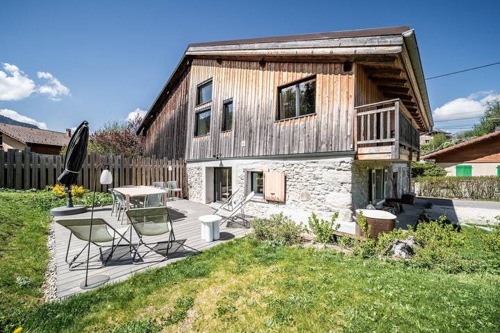 Chalet Design Terre De Sapins / Sauna / Coolforkids in Mont-Saxonnex, Bonneville region